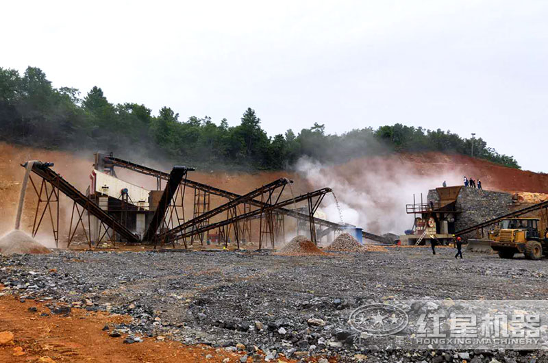 礦石破碎機(jī)多少錢一臺？大型機(jī)器型號